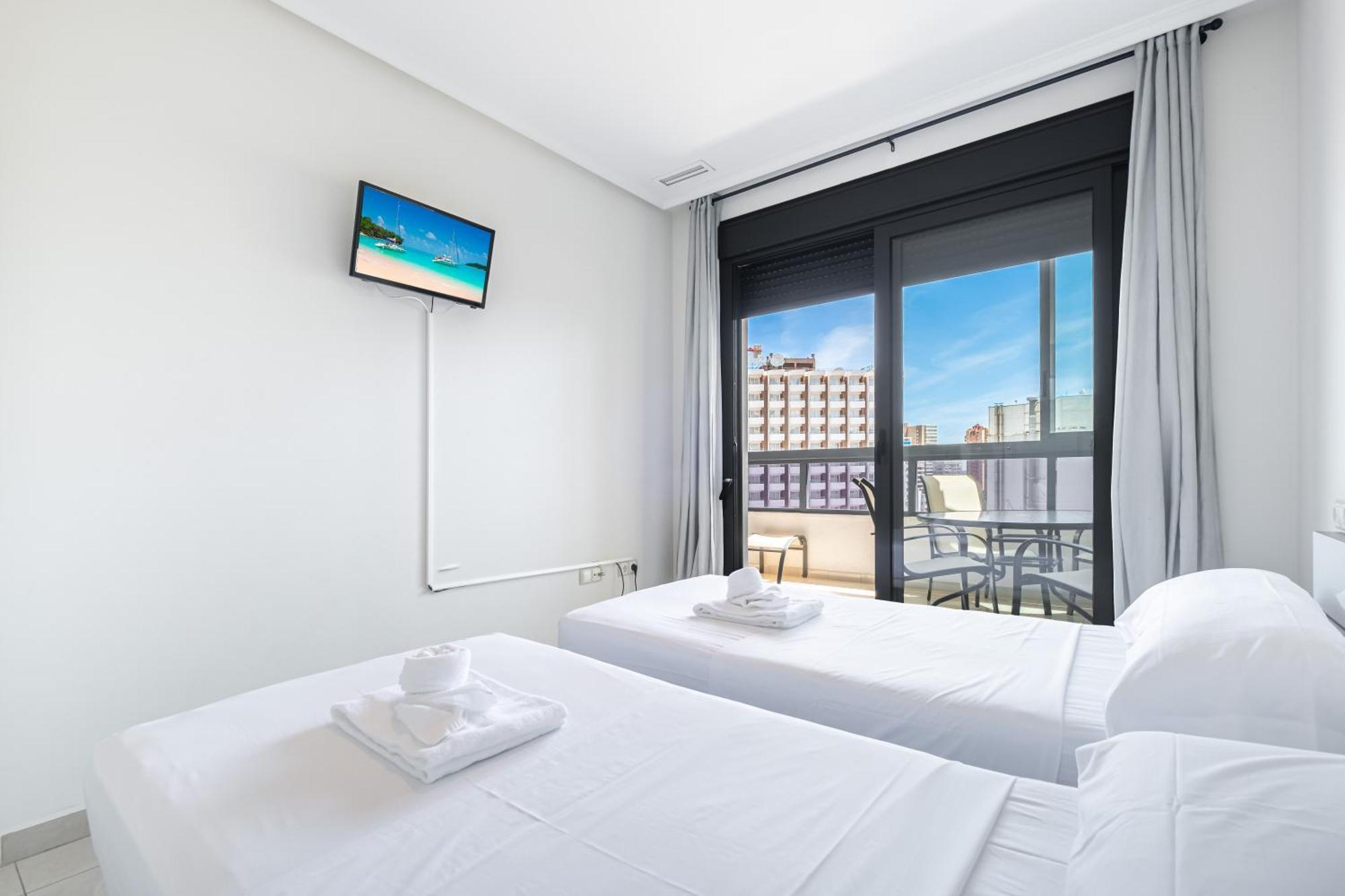 Gemelos 26 Resort Apartment 9-C Levante Beach Бенидорм Экстерьер фото